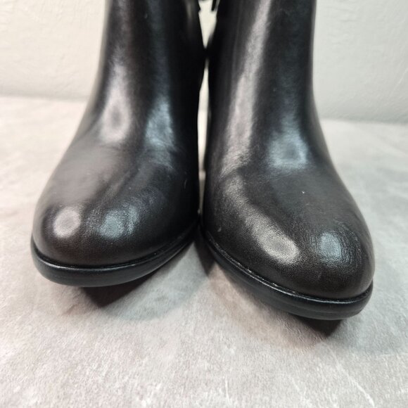 Louise et Cie Black Leather Ankle Booties - Picture 3 of 12